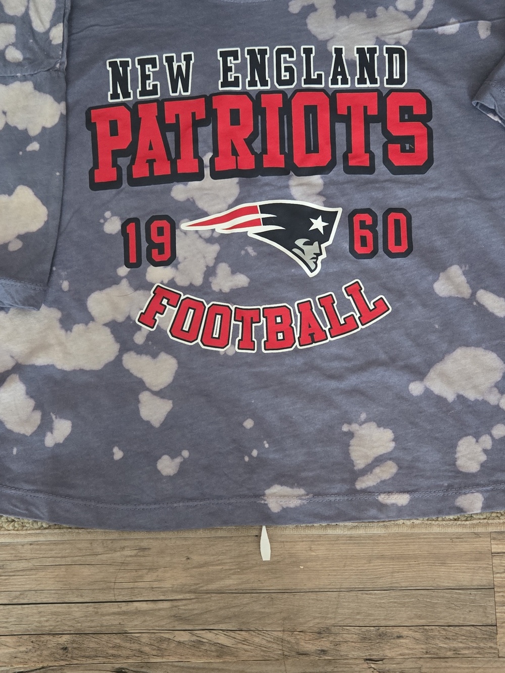 New England Patriots Teens Tie-Dye Football Tee Cut Off Top - Blue/White